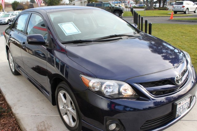 Toyota Corolla 2011 photo 4