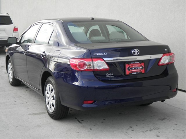 Toyota Corolla 2011 photo 4