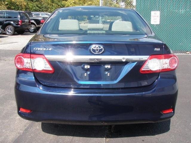 Toyota Corolla 2011 photo 3