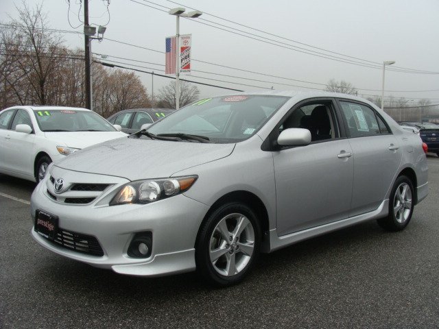 Toyota Corolla 2011 photo 2