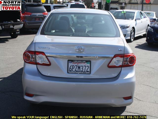 Toyota Corolla 2011 photo 5