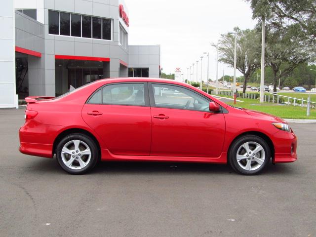 Toyota Corolla 2011 photo 1