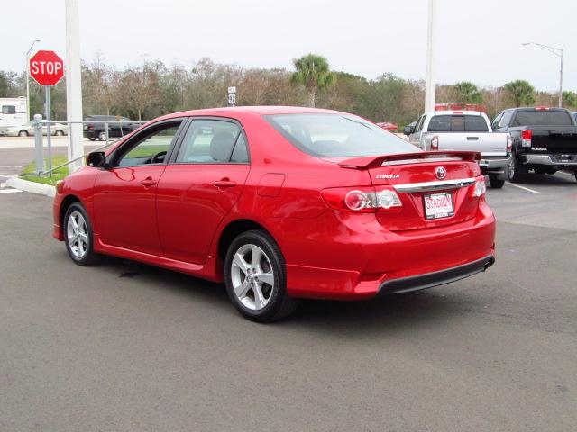 Toyota Corolla 2011 photo 3