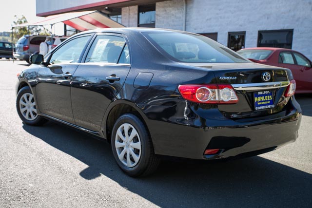 Toyota Corolla 2011 photo 2