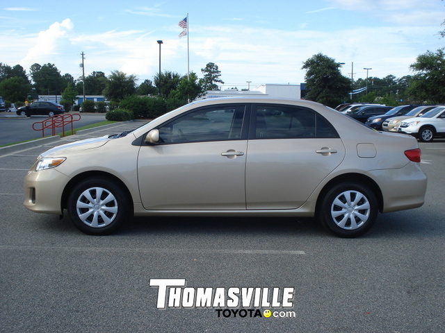 Toyota Corolla 2011 photo 1