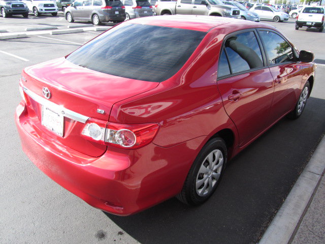 Toyota Corolla 2011 photo 3