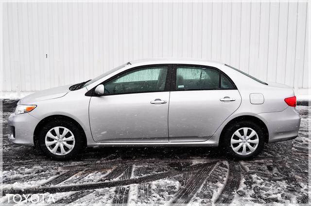 Toyota Corolla 2011 photo 2