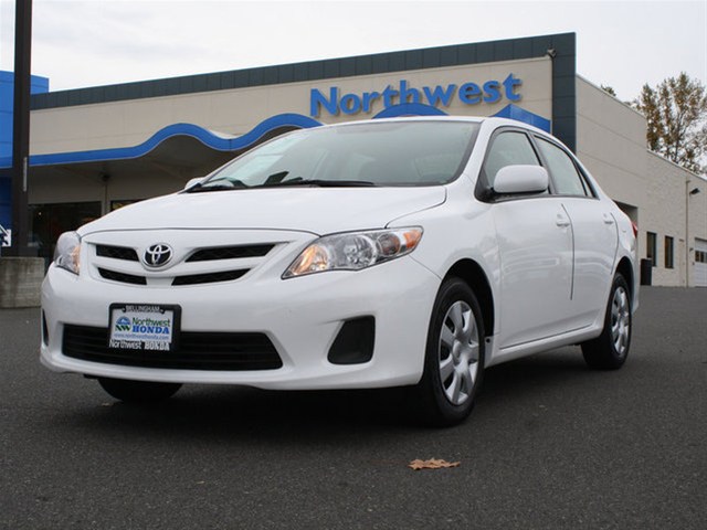 Toyota Corolla Supercab Flareside XL Unspecified