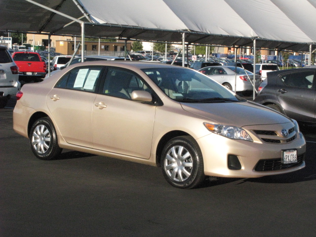 Toyota Corolla 2011 photo 1