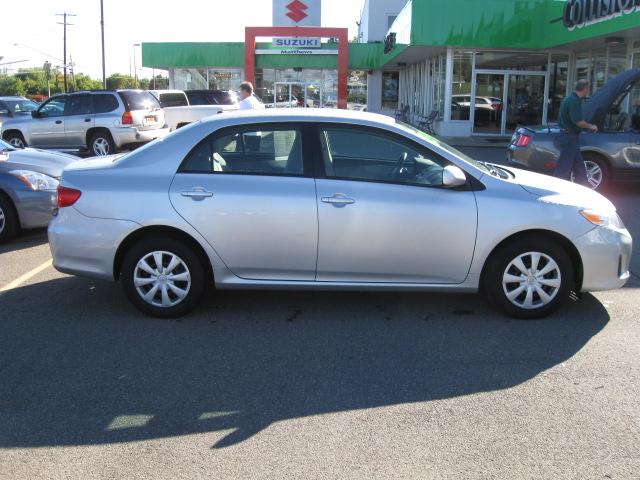 Toyota Corolla 2011 photo 2