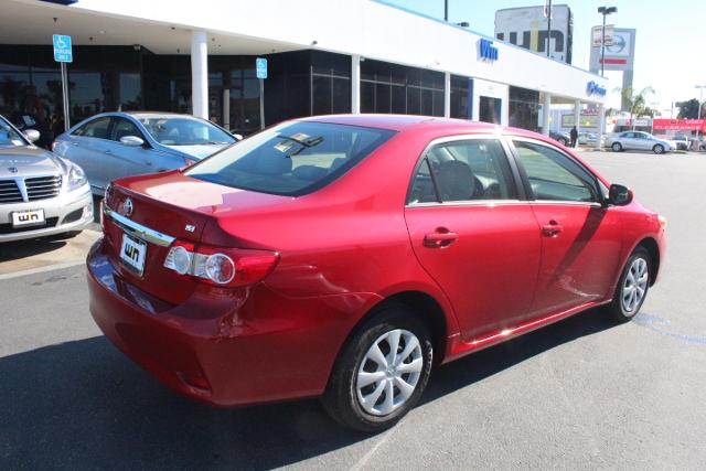 Toyota Corolla 2011 photo 3
