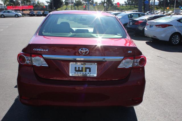 Toyota Corolla 2011 photo 4