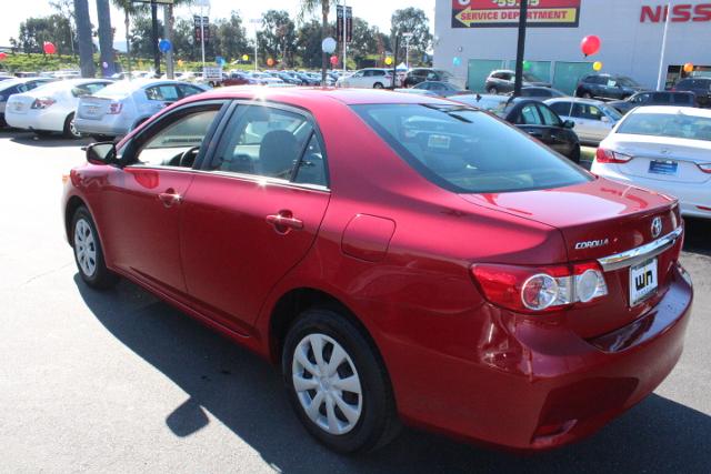 Toyota Corolla 2011 photo 5