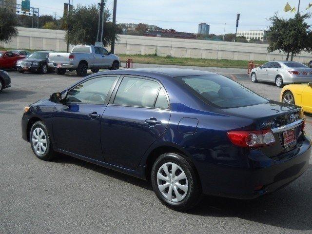 Toyota Corolla 2011 photo 4