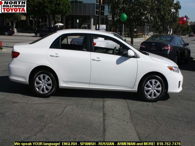 Toyota Corolla 2011 photo 3