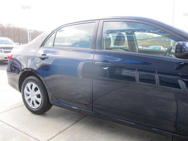 Toyota Corolla X Sedan