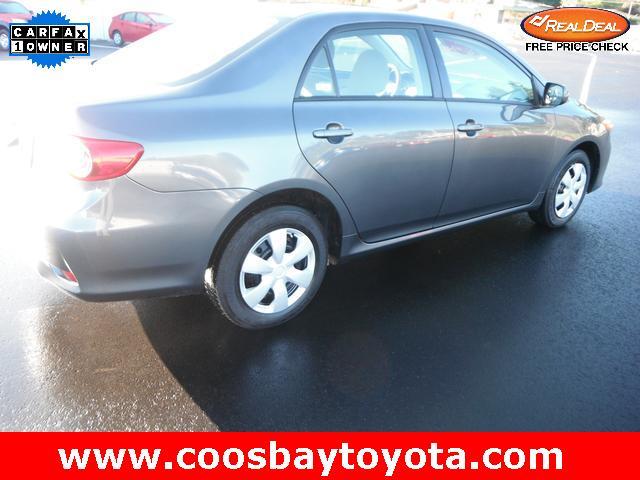 Toyota Corolla 2011 photo 2