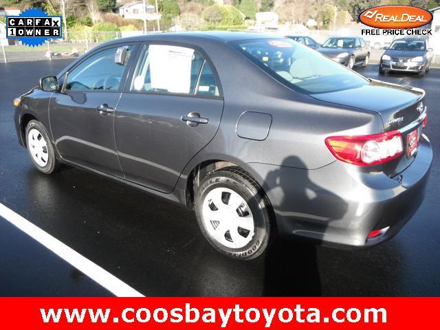 Toyota Corolla 2011 photo 3