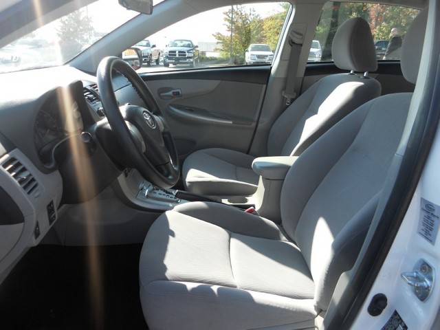 Toyota Corolla 2011 photo 1