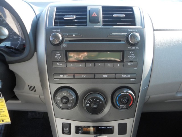 Toyota Corolla 2011 photo 4