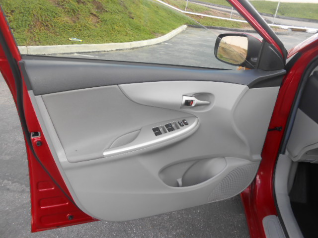 Toyota Corolla 2011 photo 3