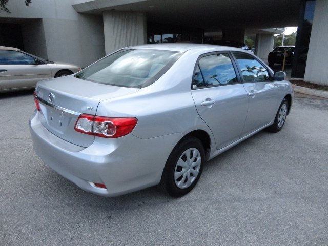 Toyota Corolla 2011 photo 4