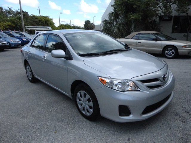 Toyota Corolla 2011 photo 2
