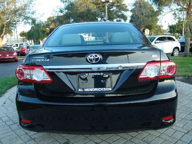 Toyota Corolla 2011 photo 3