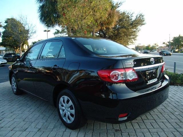 Toyota Corolla 2011 photo 4