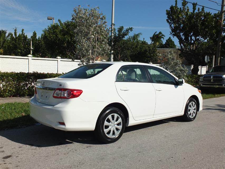 Toyota Corolla 2011 photo 4
