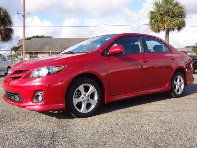 Toyota Corolla Supercab Flareside XL Unspecified