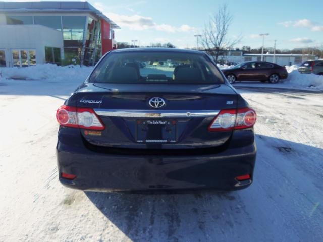 Toyota Corolla 2011 photo 3