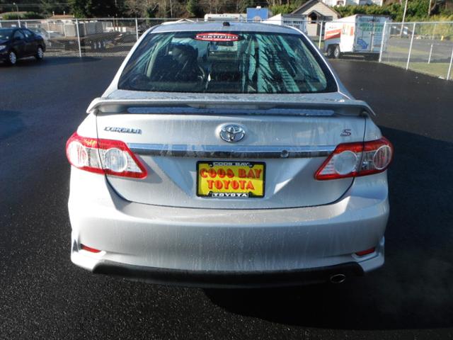 Toyota Corolla 2011 photo 3
