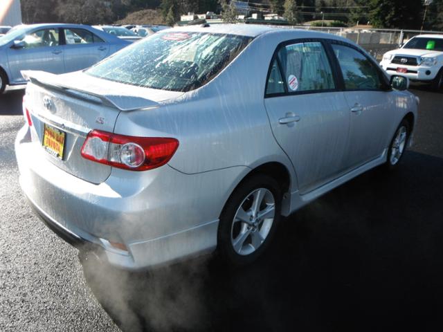 Toyota Corolla 2011 photo 5