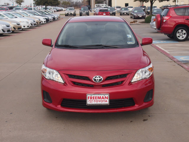 Toyota Corolla 2011 photo 1