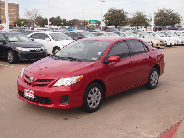 Toyota Corolla 2011 photo 2