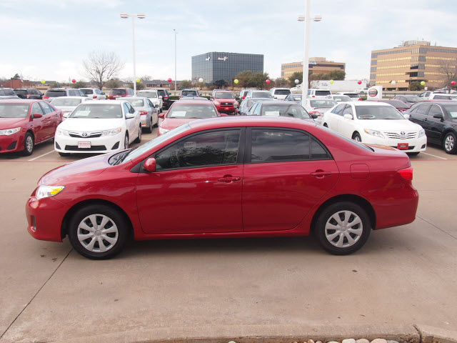Toyota Corolla 2011 photo 3