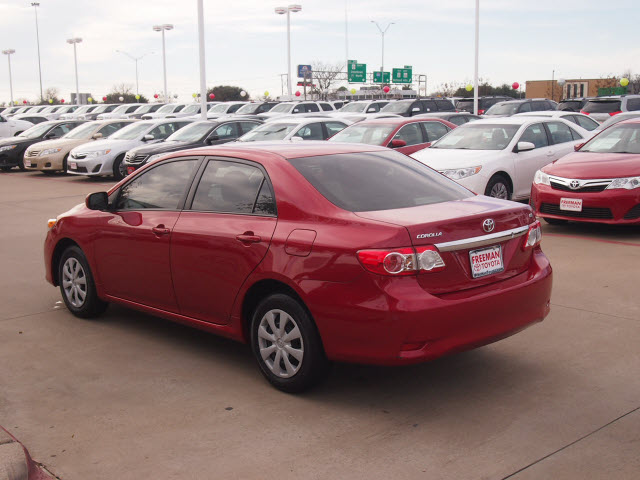 Toyota Corolla 2011 photo 4