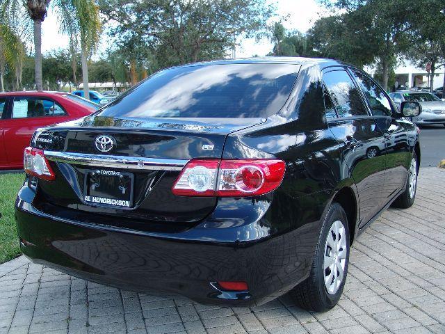 Toyota Corolla 2011 photo 3
