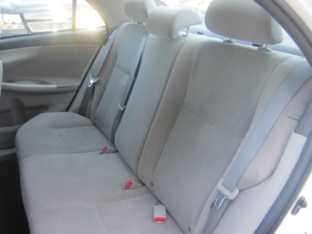 Toyota Corolla 2011 photo 18