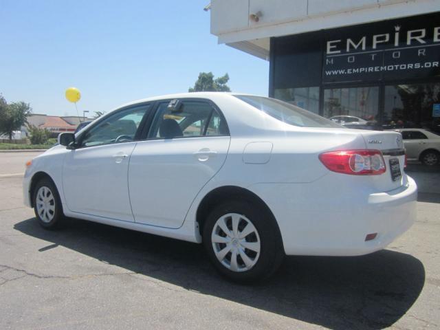 Toyota Corolla 2011 photo 20