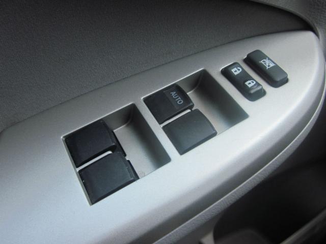 Toyota Corolla 2011 photo 23