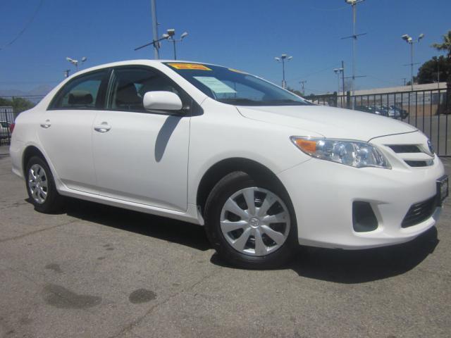 Toyota Corolla 2011 photo 29