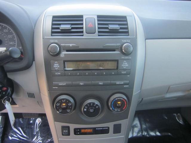 Toyota Corolla 2011 photo 33