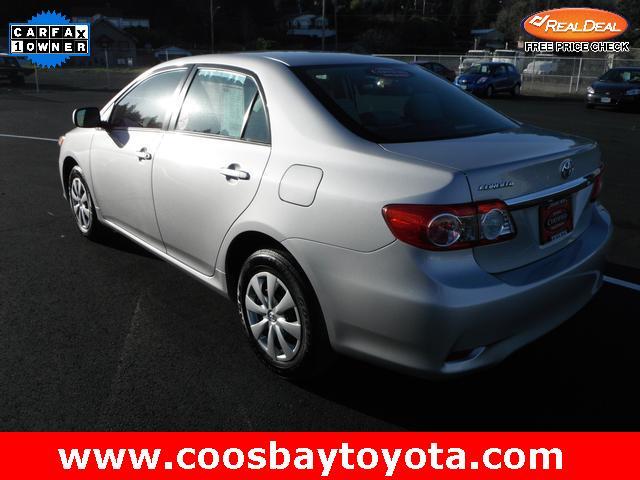 Toyota Corolla 2011 photo 3