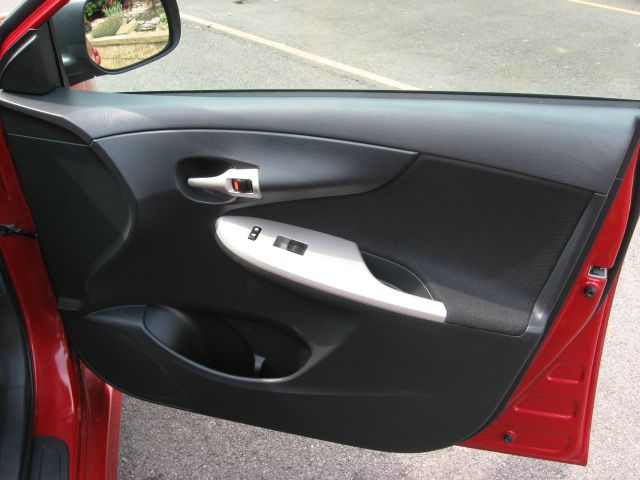 Toyota Corolla 2011 photo 13