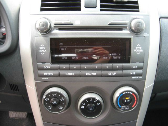 Toyota Corolla 2011 photo 23