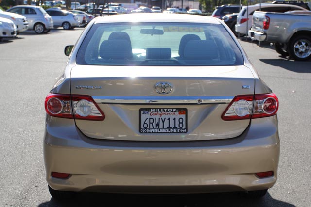 Toyota Corolla 2011 photo 3