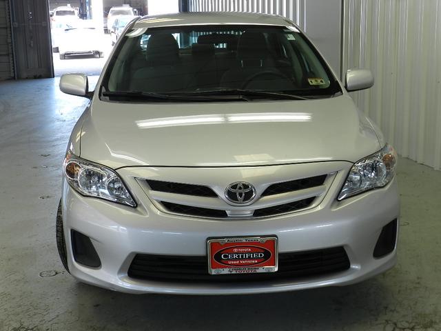 Toyota Corolla 2011 photo 1