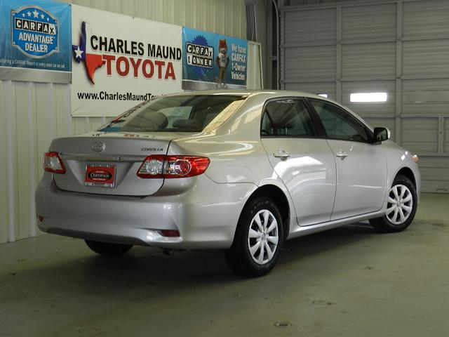 Toyota Corolla 2011 photo 3